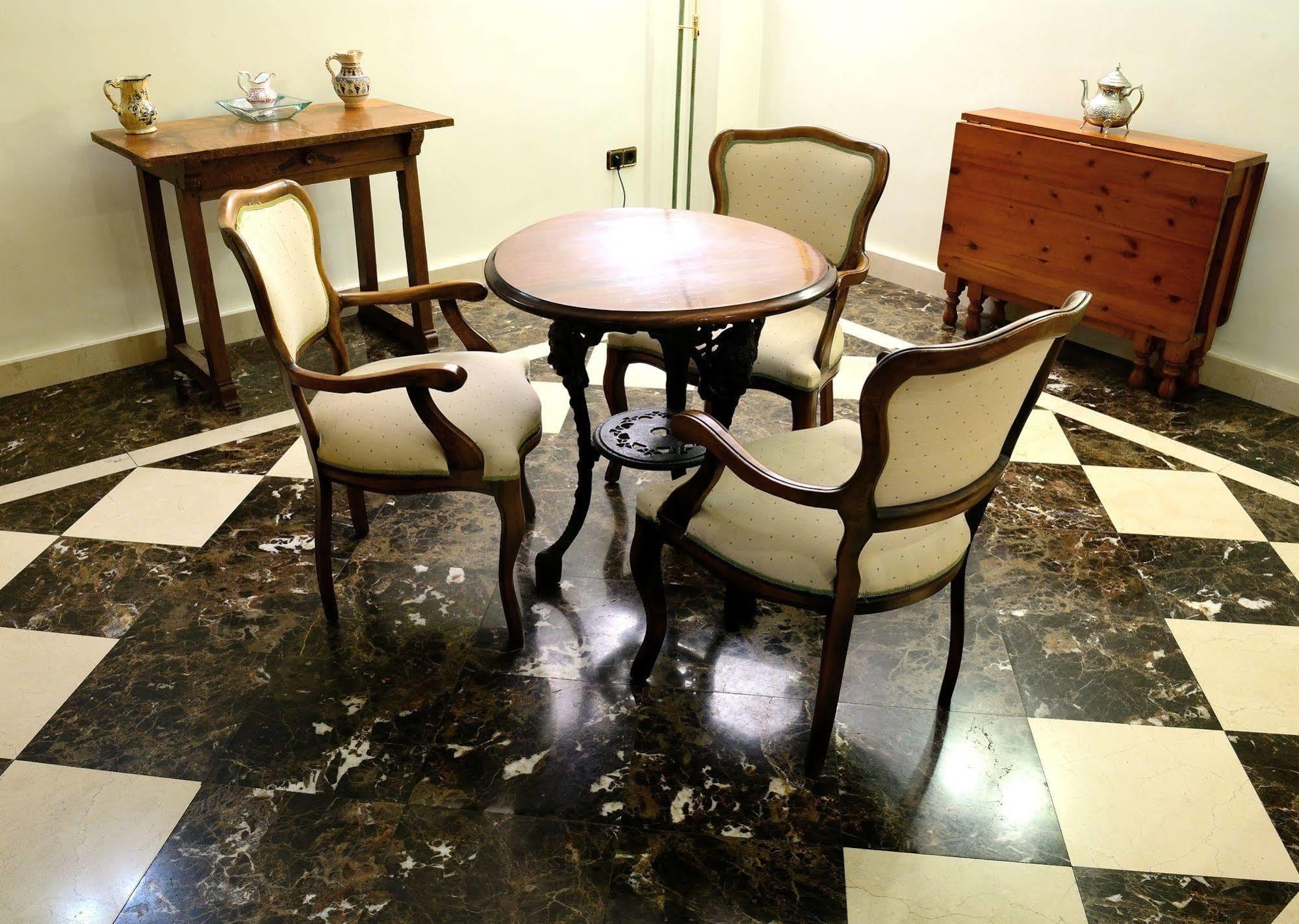 Arriazu Hotel