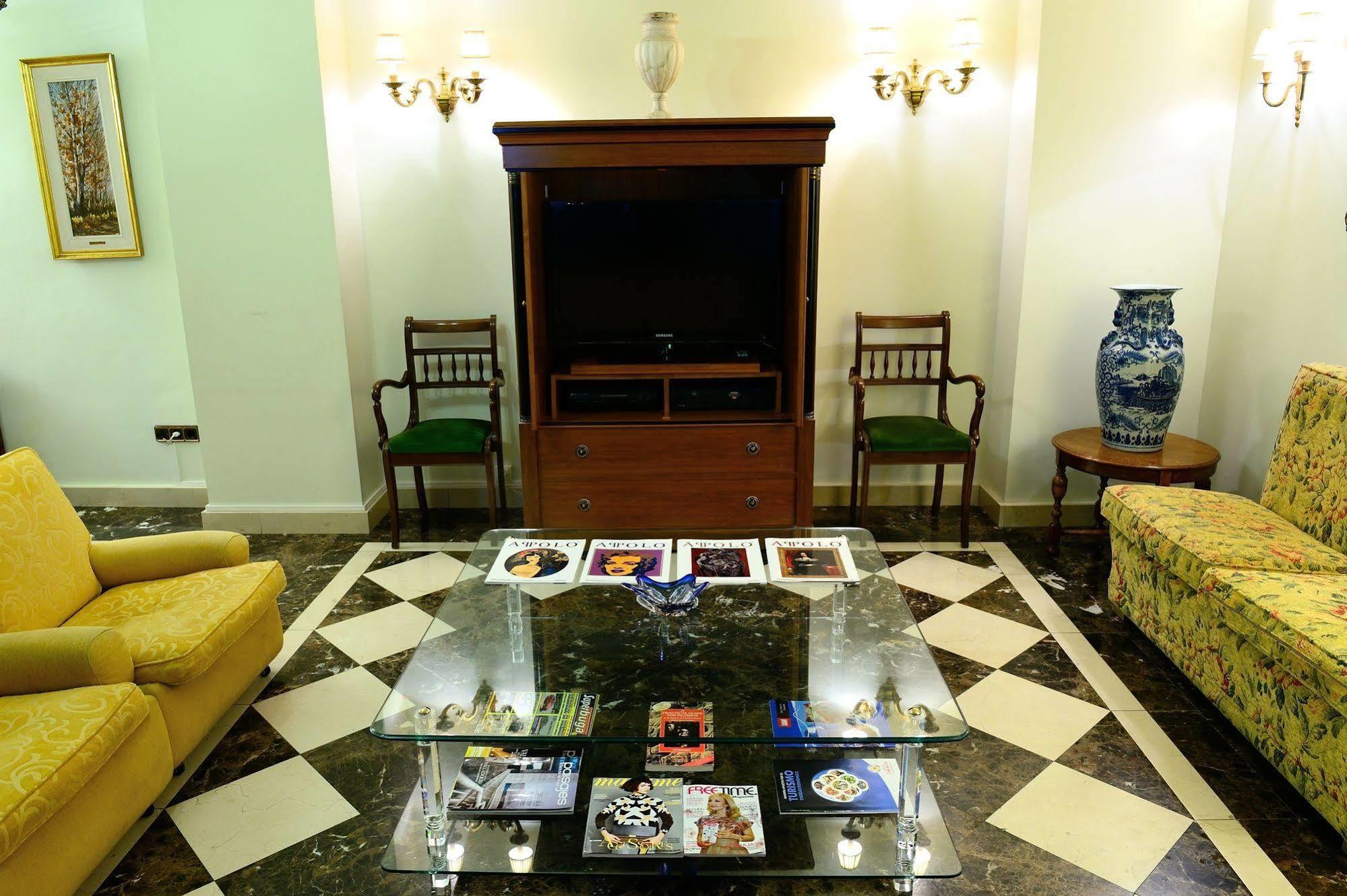 Arriazu Hotel